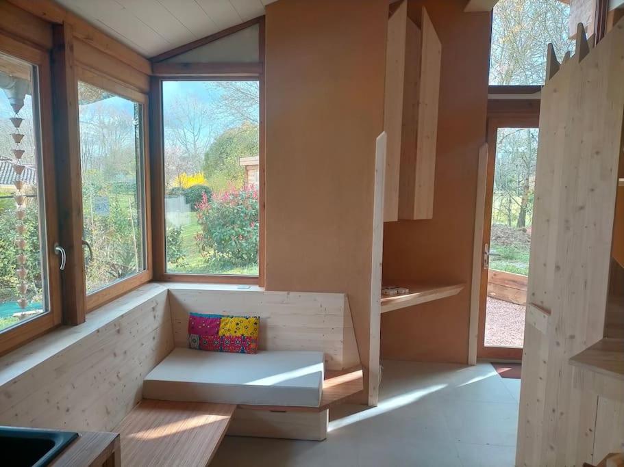 Auzeville-Tolosane Studio Ambiance Verdoyante Et Vue Sur La Vallee מראה חיצוני תמונה
